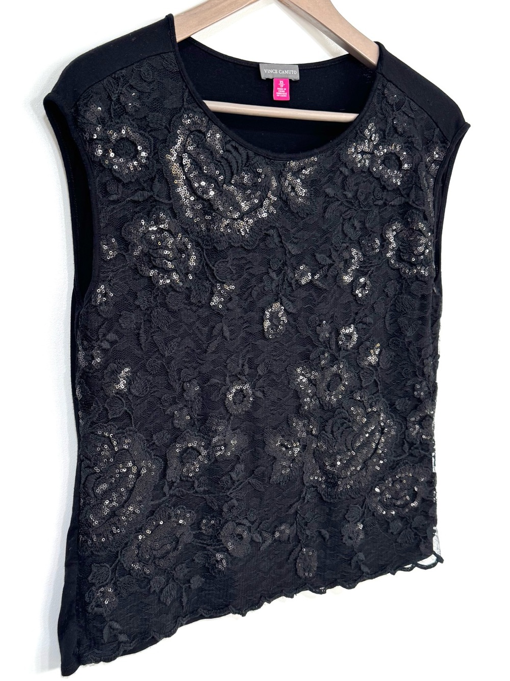NWOT Vince Camuto Sequin Lace Rich Black Sleeveless Blouse Holiday Party Top